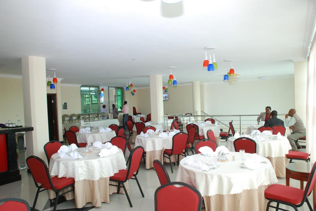 Addis Amba Hotel Bahir Dar Ngoại thất bức ảnh