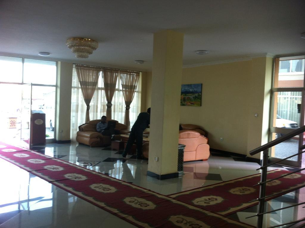 Addis Amba Hotel Bahir Dar Ngoại thất bức ảnh