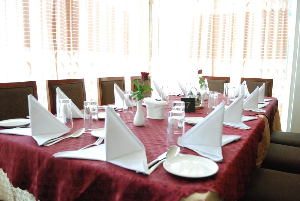 Addis Amba Hotel Bahir Dar Ngoại thất bức ảnh