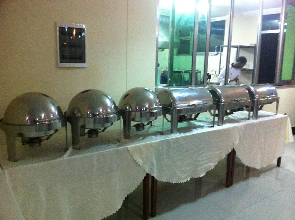 Addis Amba Hotel Bahir Dar Ngoại thất bức ảnh