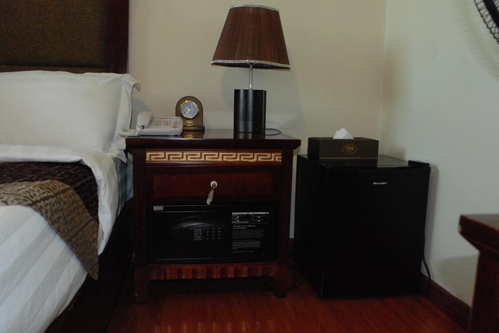 Addis Amba Hotel Bahir Dar Ngoại thất bức ảnh