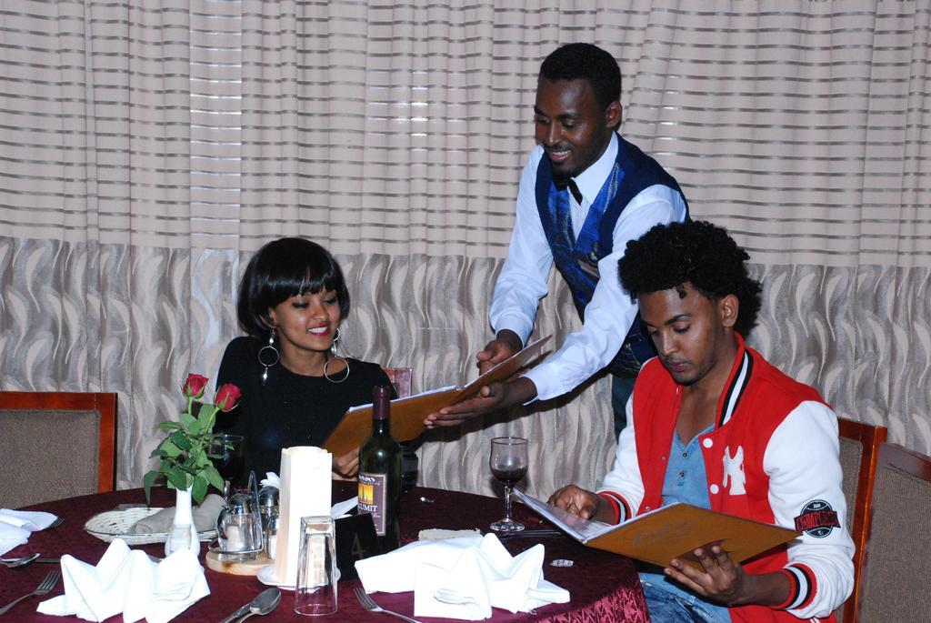 Addis Amba Hotel Bahir Dar Ngoại thất bức ảnh