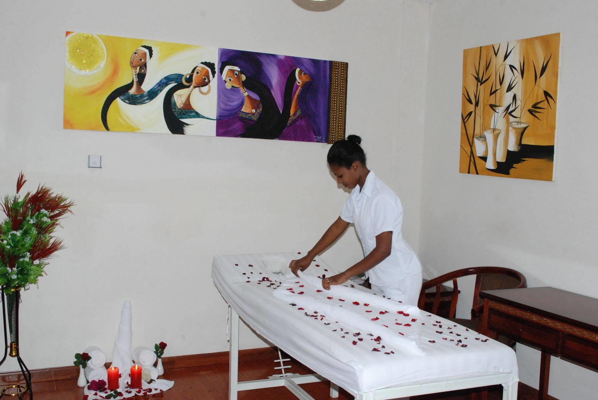 Addis Amba Hotel Bahir Dar Ngoại thất bức ảnh