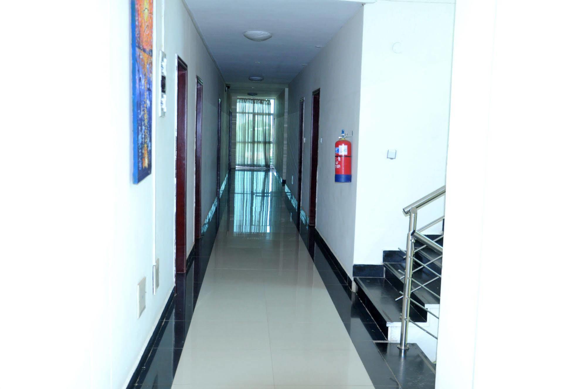 Addis Amba Hotel Bahir Dar Ngoại thất bức ảnh